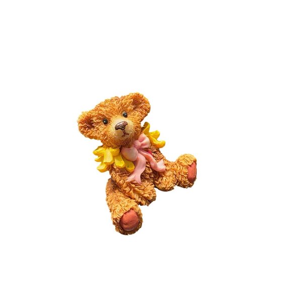 Vintage Artmart Girl Teddy Bear Figurine With Pink Bow & Yellow Flower Accent - Picture 8 of 10